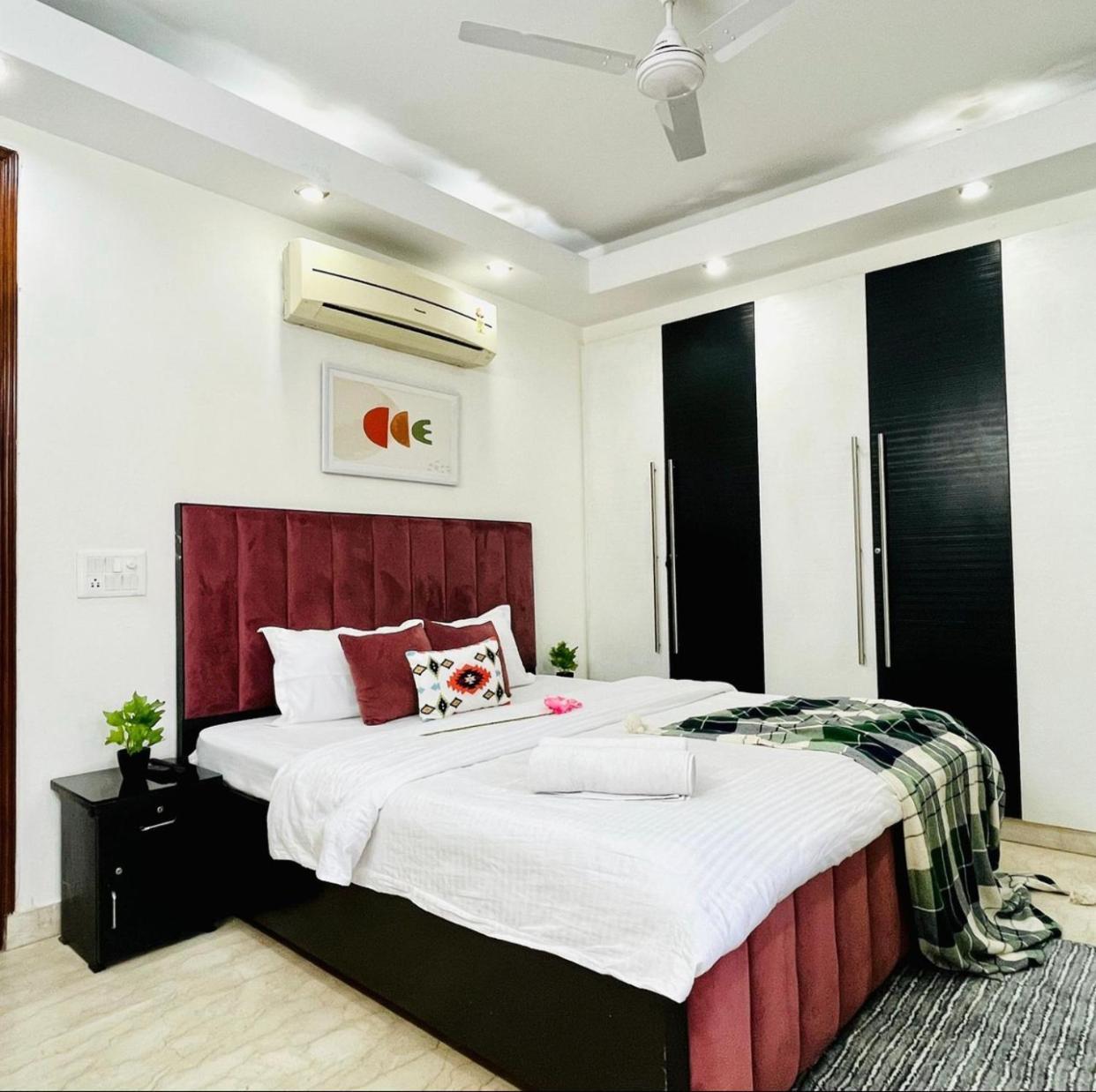 Olive Service Apartments - Green Park New Delhi Room photo
